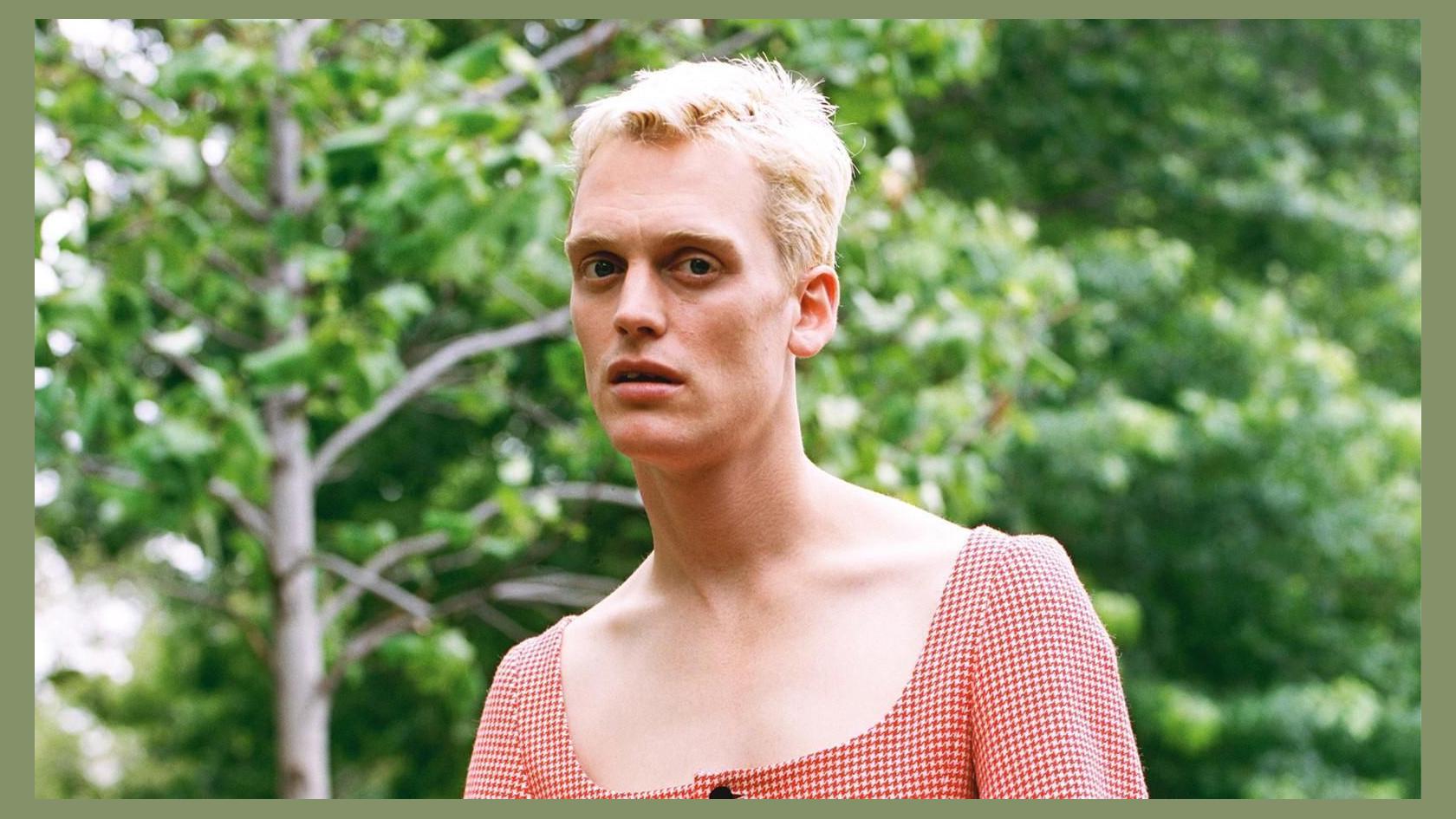 Sean Nicholas Savage